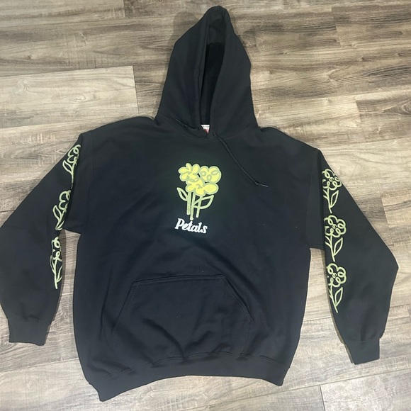 'Stop and smell the Flowers' Petals and Peacocks Black Fleece Pullover Hoodie - Picture 3 of 11